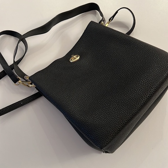 Black Fashion Vegan Leather Bucket Bag with Handle and Shoulder Strap 9”x9”x5” - Picture 7 of 11